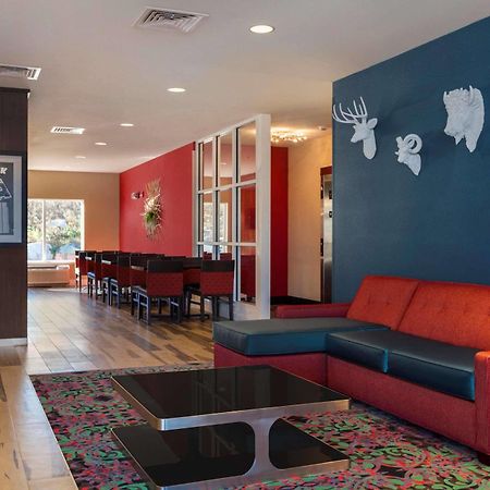 Best Western Roosevelt Place Бисмарк Екстериор снимка