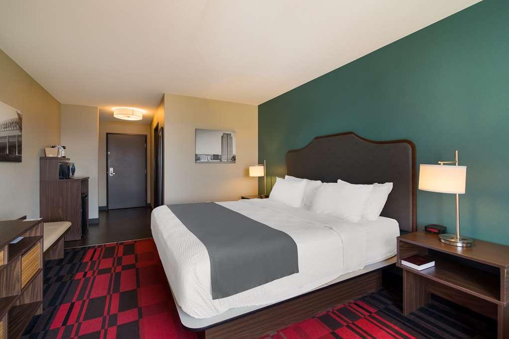 Best Western Roosevelt Place Бисмарк Стая снимка