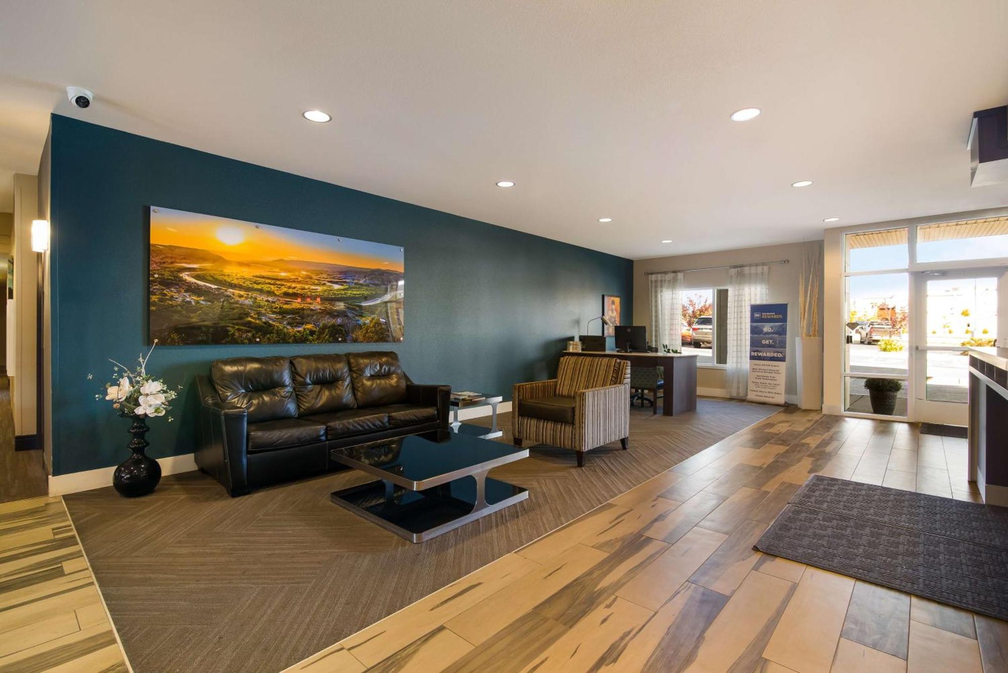 Best Western Roosevelt Place Бисмарк Екстериор снимка