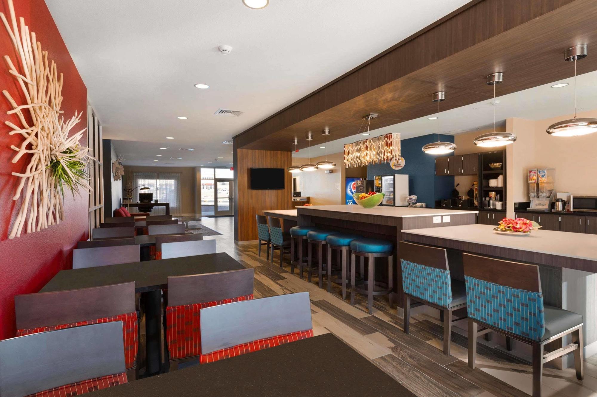 Best Western Roosevelt Place Бисмарк Екстериор снимка